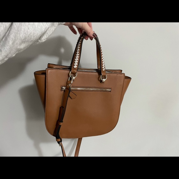 Guess Handbag - Picture 2 of 3